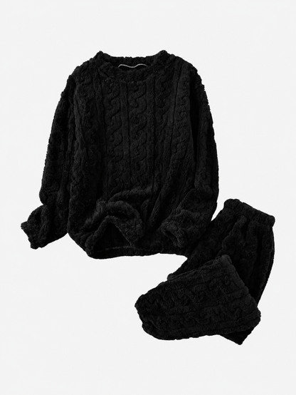 COMBO INVIERNO | Pijama Nube + 3 Pares de Calcetines Térmicos de Regalo