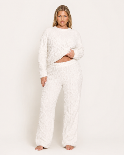 COMBO INVIERNO | Pijama Nube + 3 Pares de Calcetines Térmicos de Regalo